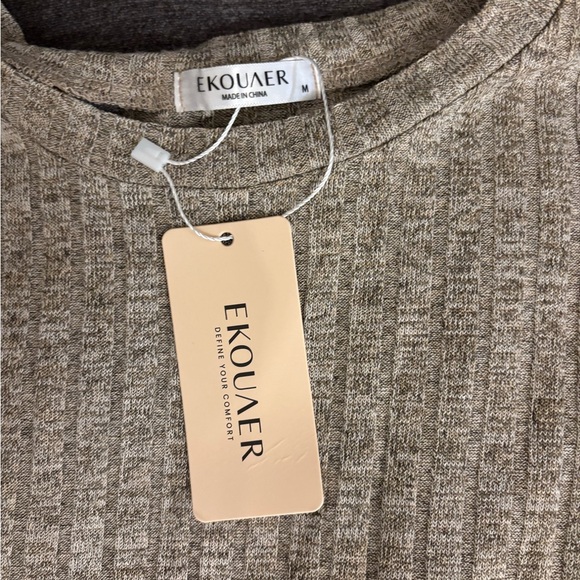 Cozy Ribbed lounge Set - Picture 4 of 4